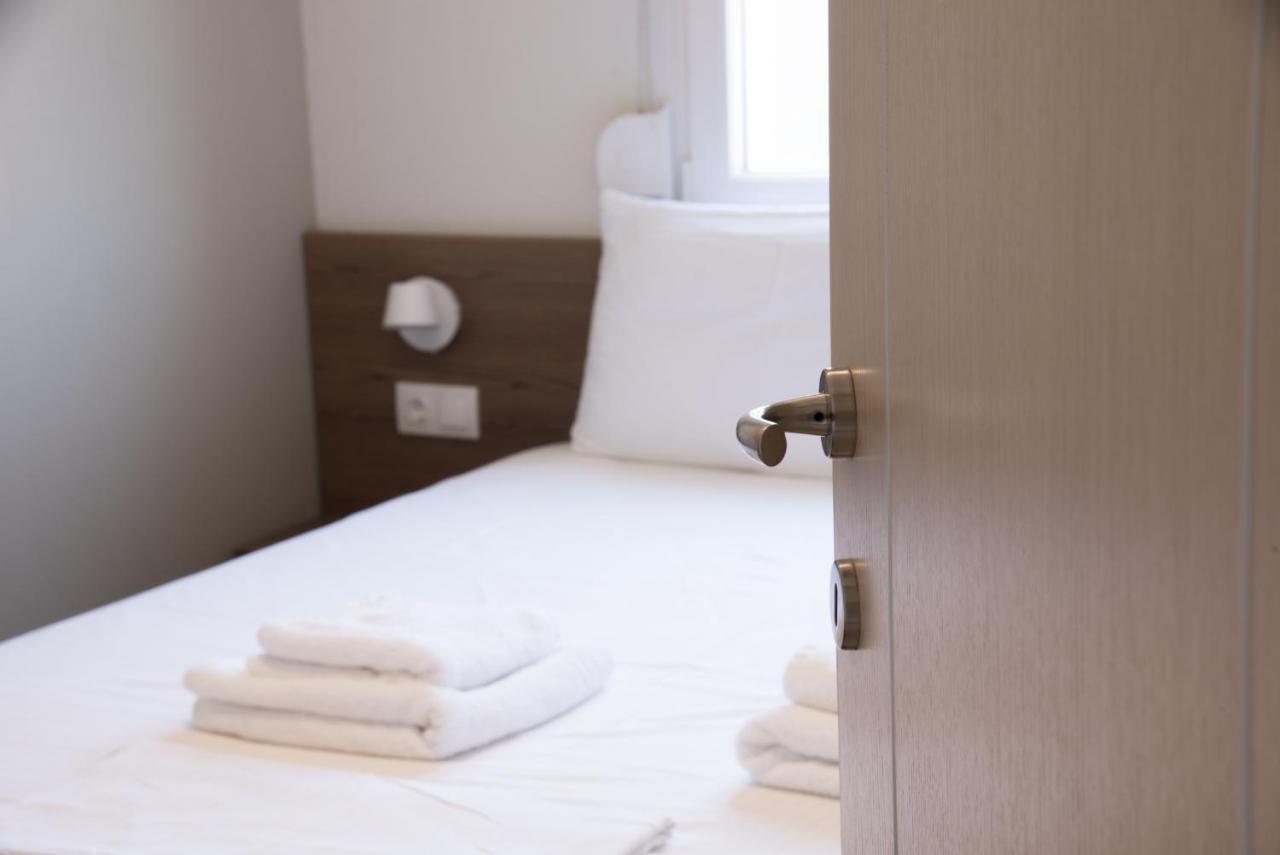Vertigo Seaside Apartments Nikiti  Ngoại thất bức ảnh