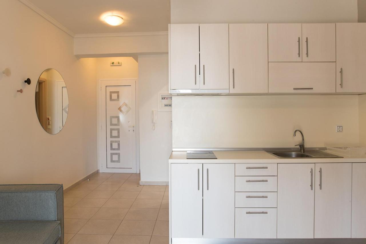 Vertigo Seaside Apartments Nikiti  Ngoại thất bức ảnh