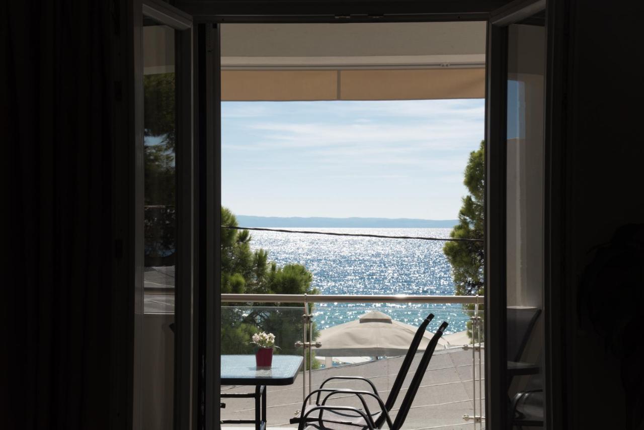 Vertigo Seaside Apartments Nikiti  Ngoại thất bức ảnh